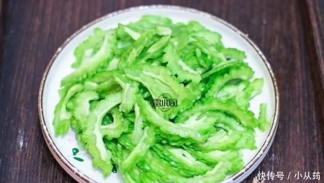 女人|夏天女人离不开的一道菜，刮油又消暑，天天吃也不腻