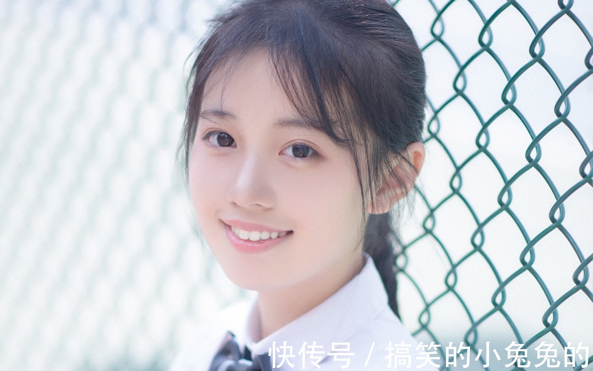 |搞笑GIF段子:早上的空气就是新鲜,适合锻炼身体!