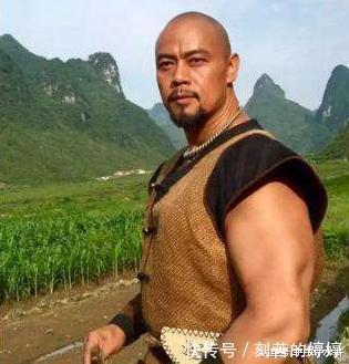 |他扮演鲁智深被人笑话, 但一身肌肉无人敢笑