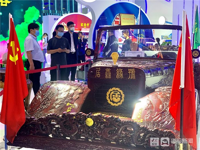 章丘|“济南味儿”十足！“二安”邮票、章丘铁锅亮相济南展厅