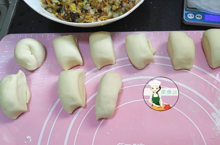 正当|秋天蒸包子,用此菜做包子馅,鲜香多汁,现在正当季,营养又美味