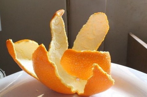 食盐|食盐加橘子皮,喝一次能省下几百元,解决了男女的大问题