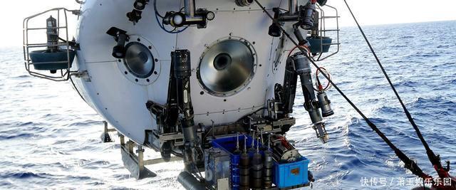 马里亚纳海沟 马里亚纳海沟到底有多深水是液态、还是固态,为什么