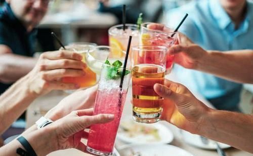 大便“前硬后软”祸首终于弄清楚了,做好5件事,肠道感激你