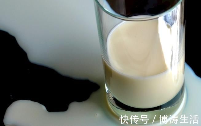 睡眠|长期失眠精神差？专家：推荐6大“促眠”食物，让你沾枕即眠