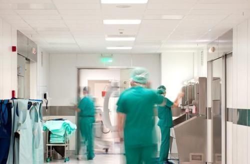 保乳|得了乳腺癌，失去乳房也失去家庭，我们本可以不这么悲惨！