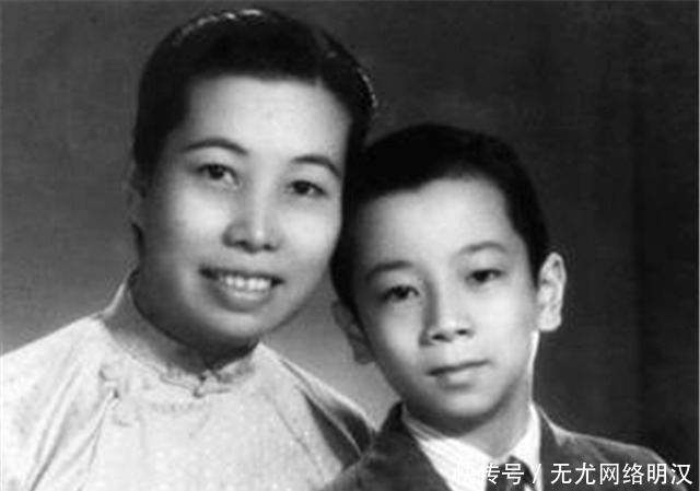 鲁迅玩伴闰土,本人晚年生活凄惨,子女后代却完美逆袭,幸福一生