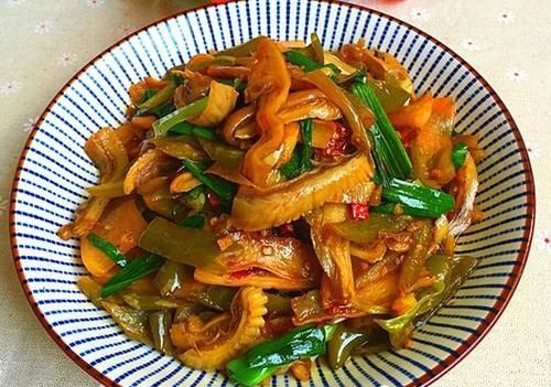 最经典的年夜饭菜单分享给你，简单易操作，鲜香解腻，好吃又好看！