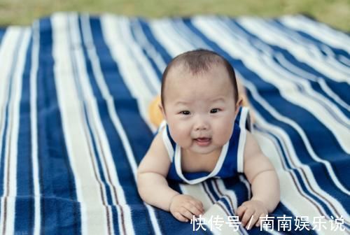 对照|宝宝6个月时已经具备8种能力,快来对照下,你家宝都具备了么?