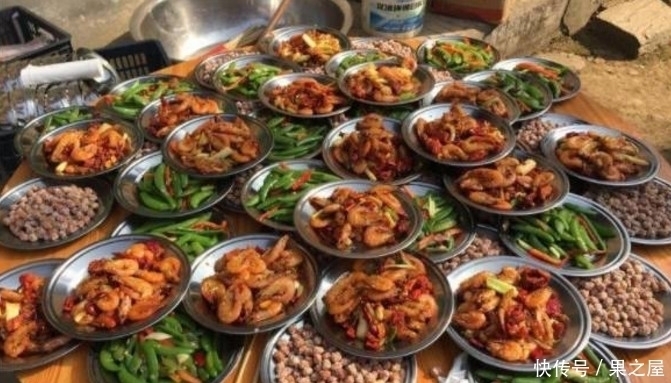 城市|农村婚宴,这几种菜在农村非常受欢迎,在城市里却很少吃