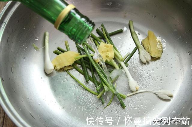 美味佳肴|煎鱼时,别直接下油锅,掌握3个技巧,鱼肉不破皮不粘锅,没腥味