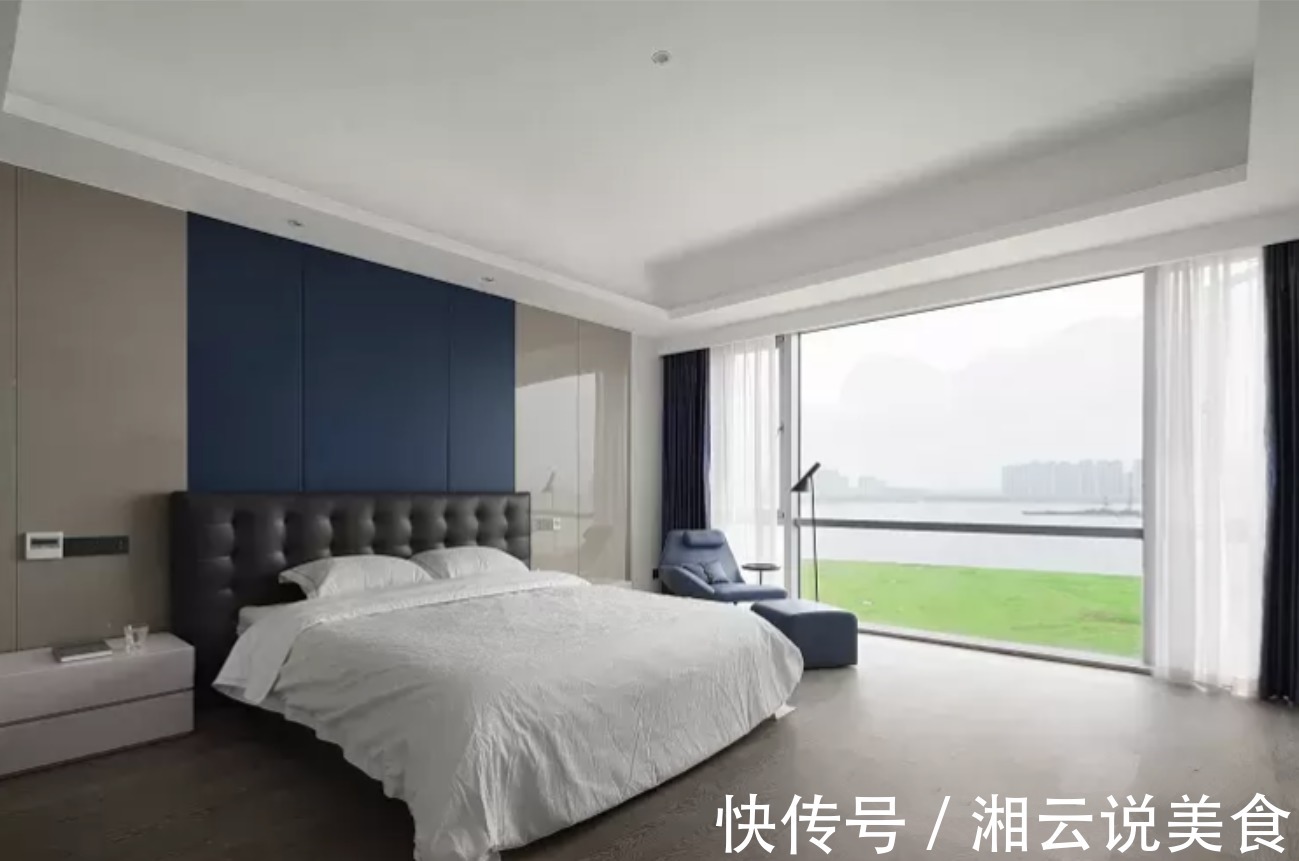 客厅|300㎡大平层有多大气玄关设计惊艳,采光无死角,可观无敌湖景