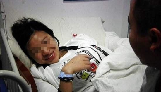 产期|产妇进产房前,偷偷塞给医生一张纸条,医生看完忍不住偷偷抹泪