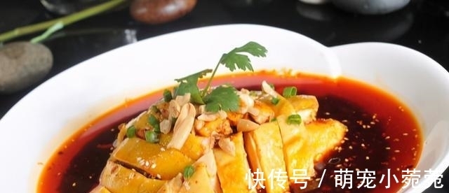 十五道饭店精品凉菜,川味十足,味型丰富,深受广大观众喜爱