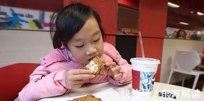 积食|孩子睡觉前,宁可饿着也不能碰这三种食物,容易积食不长个
