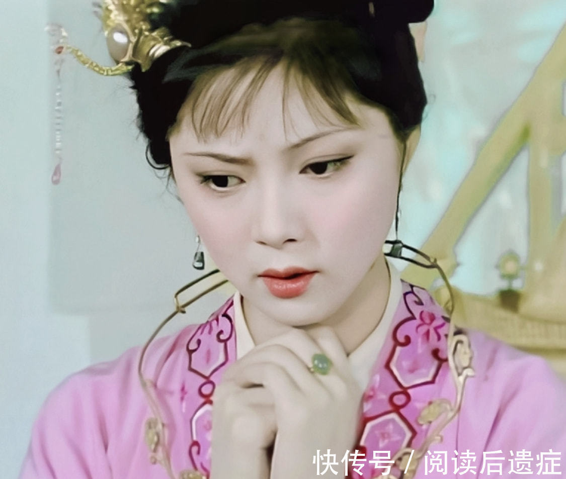 薛宝钗#宝玉被打,薛宝钗态度为何大不同?甚至失言?