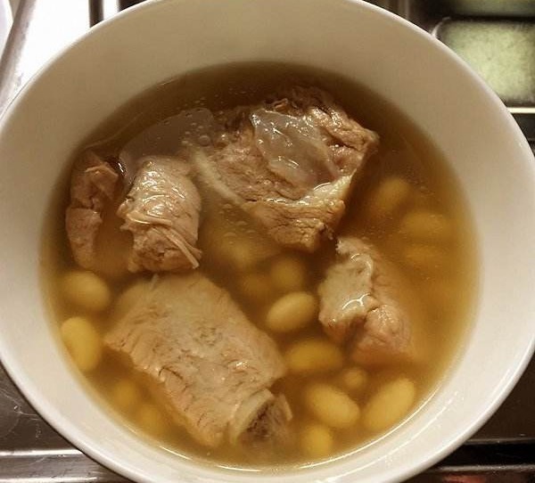 怀孕|怀孕后的女性要常喝4种汤,既能缓解孕吐,还有益孩子大脑发育