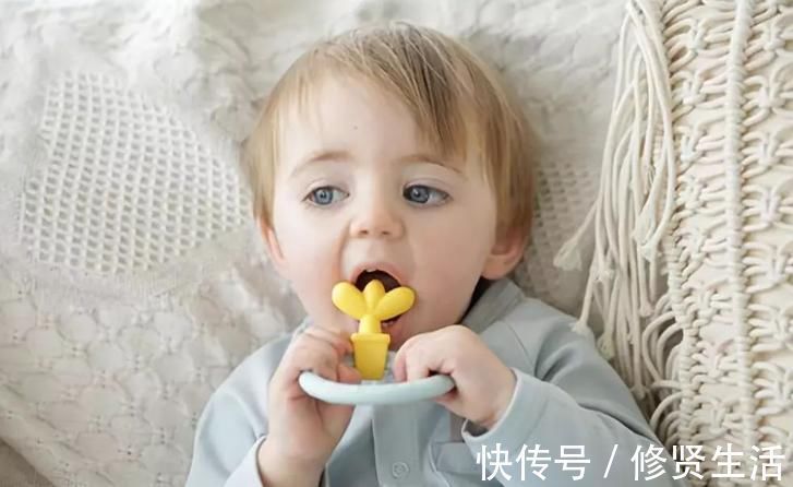 妈妈|怎样判断母乳宝宝是否吃饱,参考这5个标准,建议孕妈妈看看!