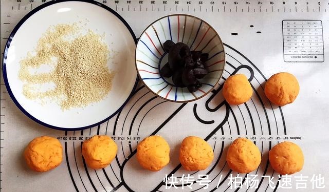 真好吃|红薯跟豆沙的碰撞，做成美味的红薯豆沙饼，香甜软糯真好吃！