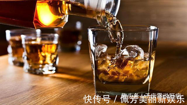 肝细胞|三种食物,被写进伤肝黑名单,再喜欢也要戒掉,别让肝炎找上门