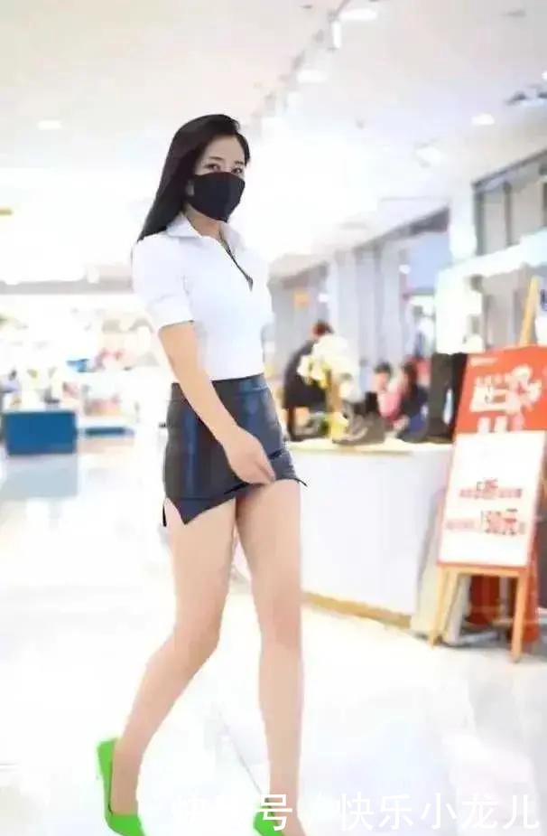 高度|绿色的尖头细高跟,真的很挑人,但是她确实穿出了高跟鞋的新高度
