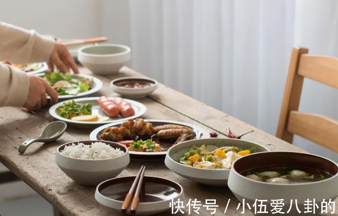 低温|隔夜菜不能吃吗?医生解释:除了这4种,其他或可以放心吃