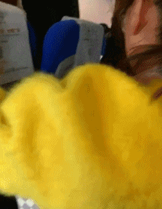 |搞笑gif-哥们,你是不是放错啊,怎么把炮拿走了?