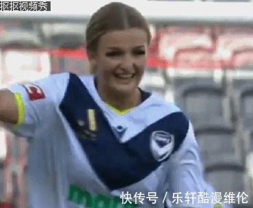 私房照|舔屏!澳超女神绝杀模仿C罗庆祝,私房照曝光网友直呼巨型芭比