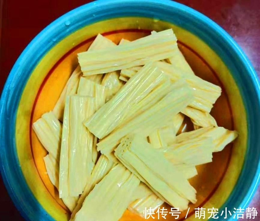 食用盐|泡腐竹时，万万不可直接加水泡，以前没注意，难怪外烂里硬不好吃