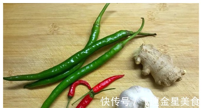 好吃|夏天鸭肉最好吃的做法,不腥不柴,好吃不上火,上桌就光盘!