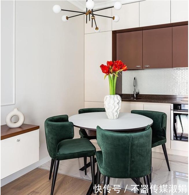 阿姨|发现一位55岁阿姨的家,那叫一个温馨,拍照给大家瞅瞅,超羡慕