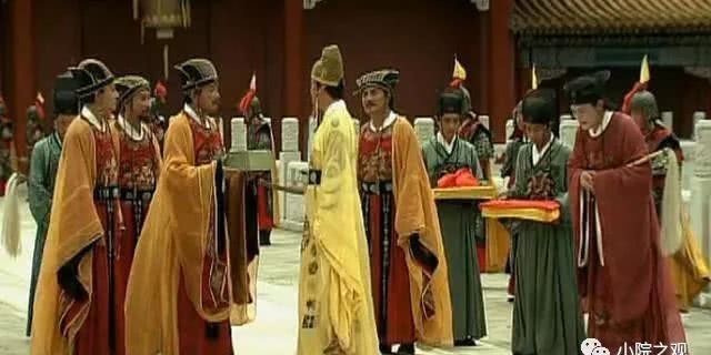 1958年,明定陵出土一顶精美凤冠和一把破银壶,揭开女主凄惨一生