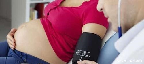 桃子|孕妈太“馋”水蜜桃,妈妈见状只好劝阻怀孕后不能吃太多桃子