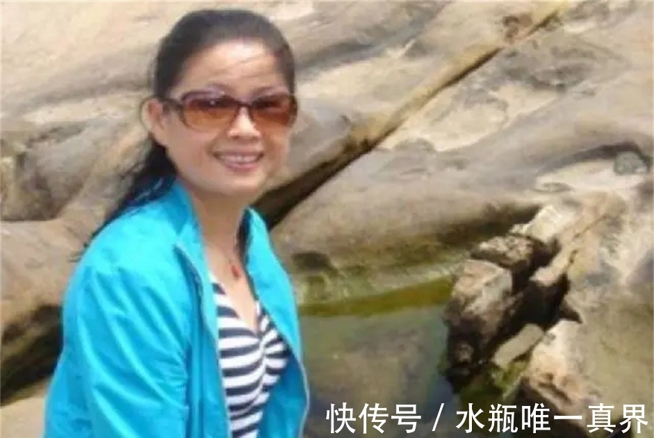 许世$流落在中国的外国公主,皇室请她继承财产被拒绝,并说已扎根中国