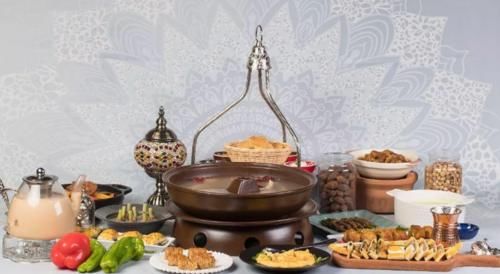 世界三大菜系中，除了中国菜系，另外两大菜系是哪两个？