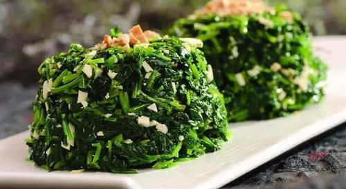 中年|女性到了中年多吃的食物，美容养颜，延缓衰老，肌肤更细腻