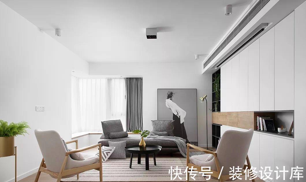 过时|笨重大沙发早过时了！客厅这样设计，立马大5㎡
