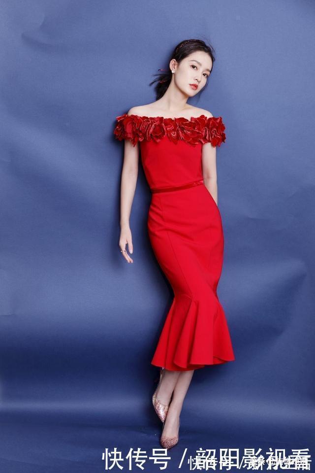 肤色|女人到了中年,切忌穿这4个颜色,多穿另外4个,更能显白减龄