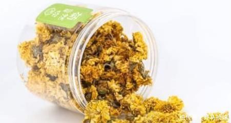 菊花与此物泡,坚持7天肝变干净,皮肤白了、口臭也不见