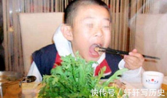 礼仪|将来难有出息的孩子,吃饭大多有3种表现,每一种都让人反感