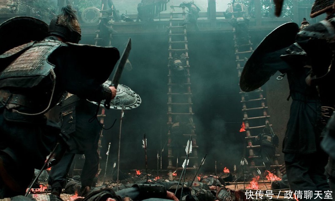 输给|朱允炆为什么会输给800亲兵造反的朱棣?