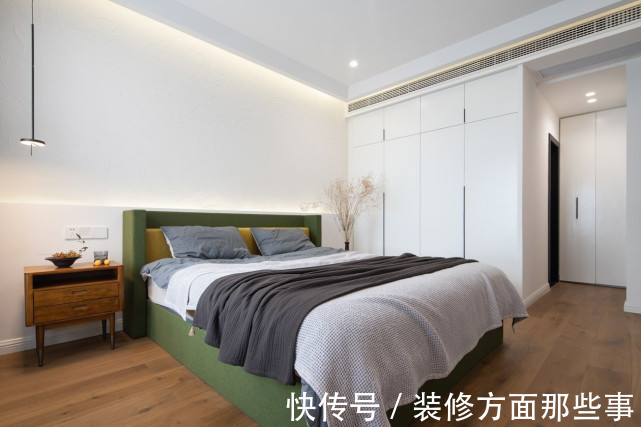 改造|98平二居室改造,让人在现代极简与返璞中流连