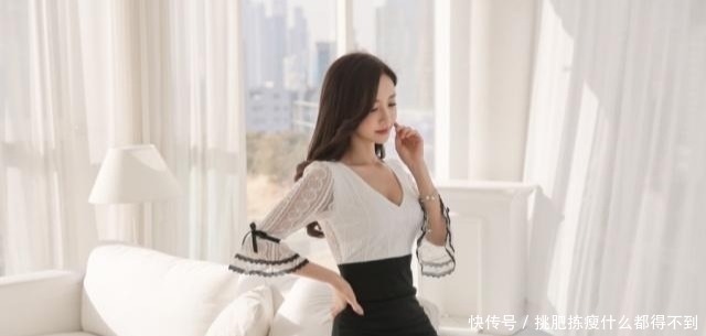 高腰半身裙配V领衬衫，真是最美不过孙允珠