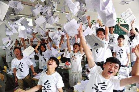 到了高中才发现，高中的学霸，和小学初中的学霸，也许不是一类人