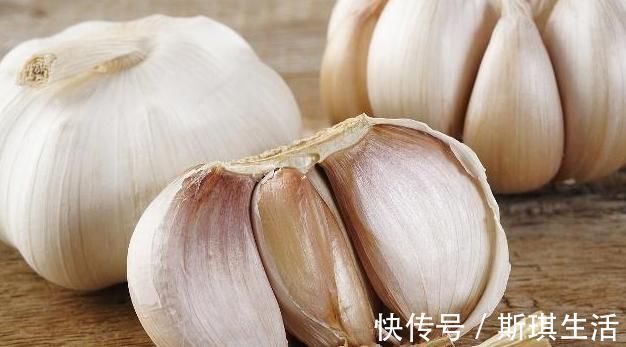 保護腎臟|睡前10分鐘是養腎“關鍵期”，此物堅持吃，腎一天比一天健壯！