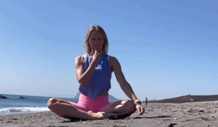 胸腔|脖子酸、肩膀硬?15分钟肩颈瑜伽帮你深度放松肩颈