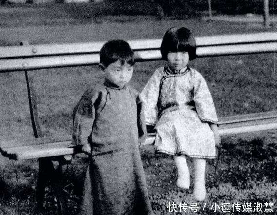 黄素琼|张爱玲曾经的理想生活:有花,有狗,有小人书 ,还有妈妈