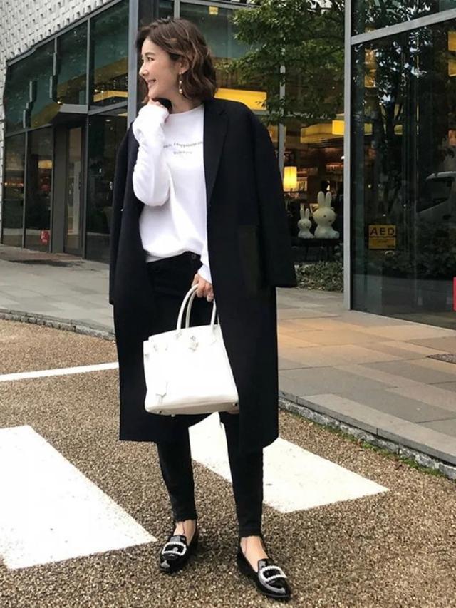 穿搭","m":"337af3f4701aff6299e8562df616f28569bf568c","nlabel":"stat_755443141:zm.news.so.com:5Z+O5biCVmlzaW9u,pageType_zmt,glevel_3","ntag":"tfashion;sfashion_时尚;kfashion_1:穿搭;call_P:全类:衬衫:针织衫;cfashion_P:全类