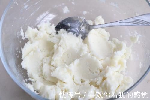 馒头|面食新吃法，比包子简单，比馒头好吃，出锅瞬间就被家人分光