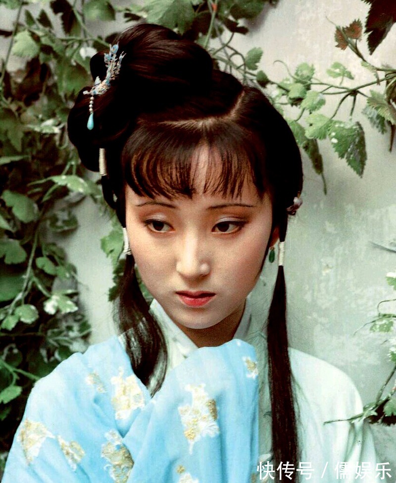 黛玉@陈晓旭,13张红楼梦剧照,真正的古典美人,天上掉下来的林妹妹